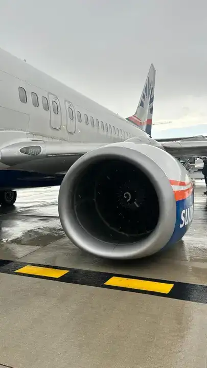 Antalya Havalimanı'nda Korkutan Uçak Kazası 3